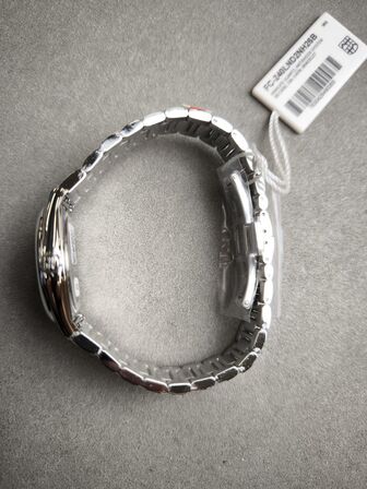 Ur FREDERIQUE CONSTANT Highlife - 31 mm