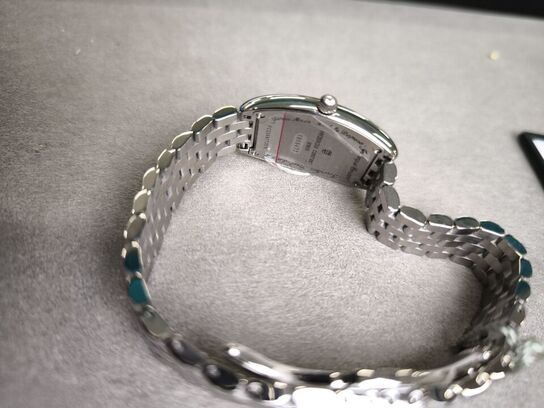 Ur FREDERIQUE CONSTANT Art Deco - 30,5 mm