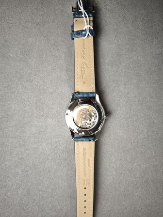 Ur FREDERIQUE CONSTANT Ladies - 36 mm