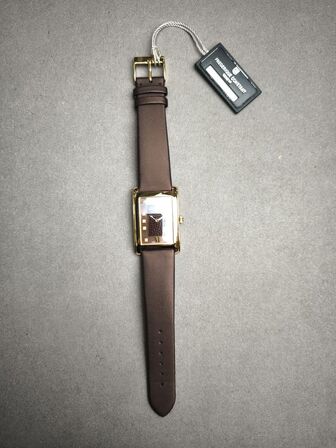 Ur FREDERIQUE CONSTANT Carree - 26 mm