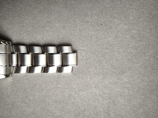 Ur FREDERIQUE CONSTANT Classics Constant Man - 39 mm