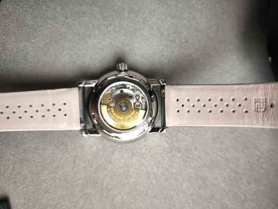 Ur FREDERIQUE CONSTANT Ladies - 34 mm