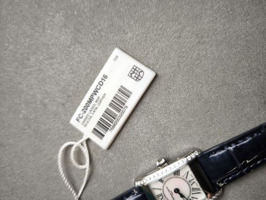 Ur FREDERIQUE CONSTANT Carree - 23 mm