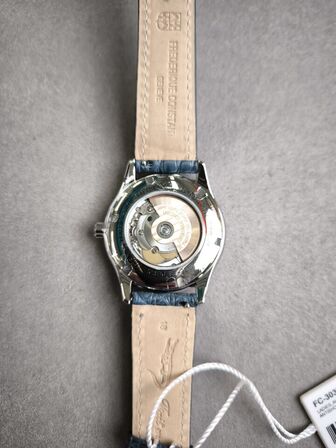 Ur FREDERIQUE CONSTANT Ladies - 36 mm