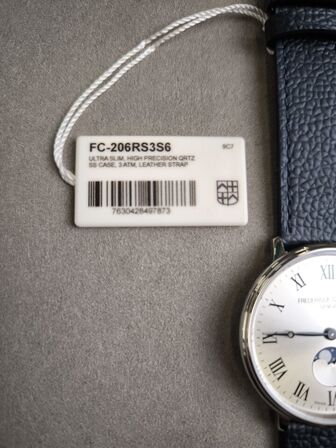 Ur FREDERIQUE CONSTANT Classics Moonphase - 39 mm