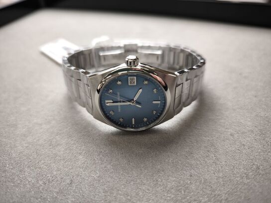 Ur FREDERIQUE CONSTANT Highlife - 31 mm