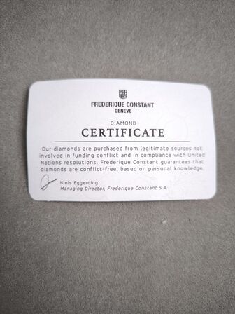 Ur FREDERIQUE CONSTANT Classics Slimline m. månefase - 30 mm