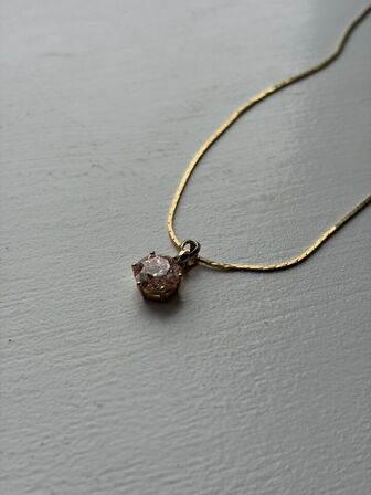 Solitaire vedhæng med 3 carat pink lab-grown diamant