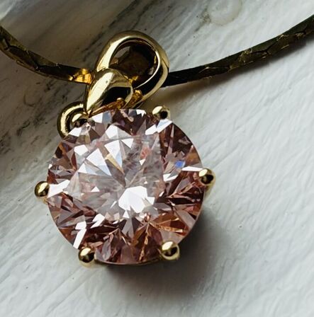 Solitaire vedhæng med 3 carat pink lab-grown diamant