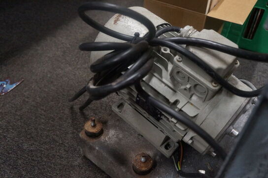 Vandpumpe, højtryksrenser, m.v.