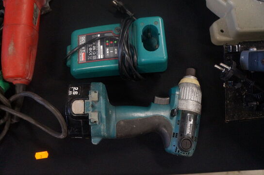 Diverse el-værktøj, fedtsprøjter m.v.