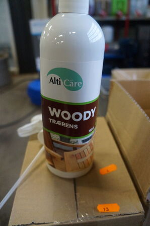 24 dunke trærens WOODY