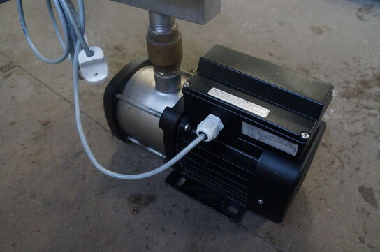 Trykforøgerpumpe GRUNDFOSS