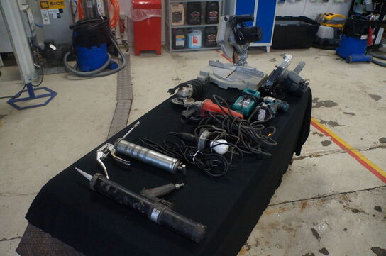 Diverse el-værktøj, fedtsprøjter m.v.