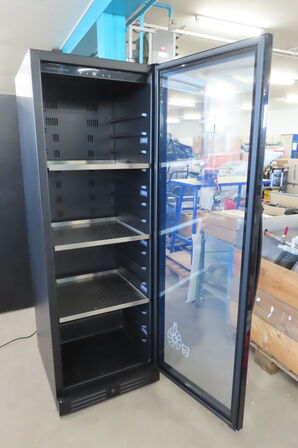 Vinkøleskab SCANDOMESTIC SV 138 B