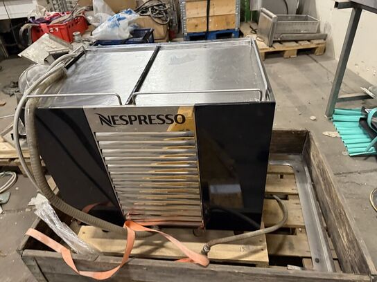 Nespresso maskine Aquila 220 (MOMSFRI)