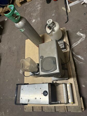 Kulsyreflaske. Fadølsskylletank. Bonomat kaffemaskine mm. (MOMSFRI)