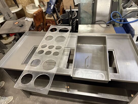 Anretter buffet l. 160 b. 70 h. 90 (MOMSFRI)