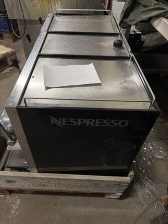 Nespresso aquila 440 kaffemaskine  (MOMSFRI)