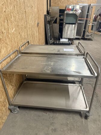 2 stk. rulleborde (MOMSFRI)