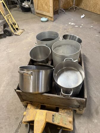 Store gryder blandet. Induktion og andet.  (MOMSFRI)