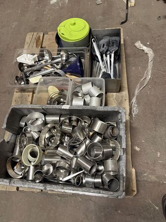 Blandede forme og udstikkere. Blandet køkkenværktøj.  (MOMSFRI)