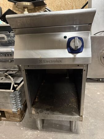 Elektrolux vandbad d.90 b.40 h.90 (MOMSFRI)