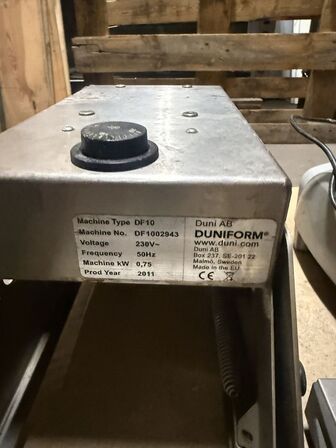 Kulsyreflaske. Fadølsskylletank. Bonomat kaffemaskine mm. (MOMSFRI)