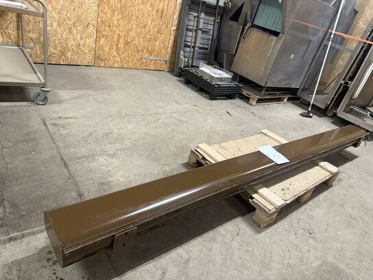 Motordrevet kasette markise l. 385 d. 300. Producent Viking.  (MOMSFRI)