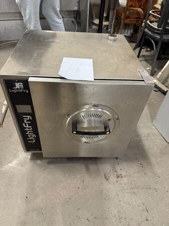 Lightfry pommesfrites maskine (MOMSFRI)