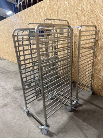 2 dobbelt gastro stik vogne + 3 rullebure (MOMSFRI)