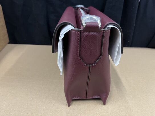 Messenger taske MONTBLANC Sartorial Tri Messenger Cassis MB199364