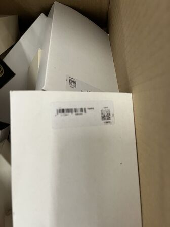 Kasser med diverse udgåede & defekte varer MONTBLANC