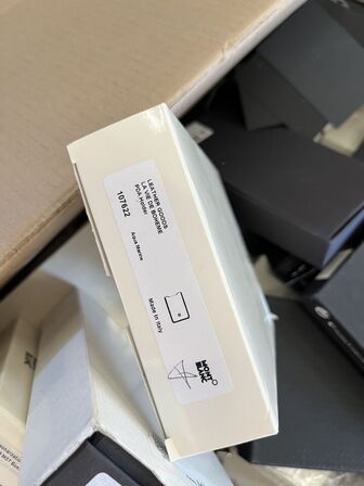 Kasser med diverse udgåede & defekte varer MONTBLANC