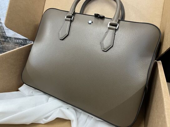 Dokumenttaske MONTBLANC Sartorial Thin Document Case Mastic MB198109