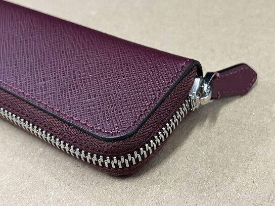 1-pen pouch zip MONTBLANC Sartorial Cassis MB199382