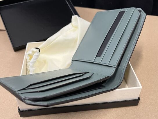 Pung MONTBLANC Soft Wallet 6cc Pewter MB198023