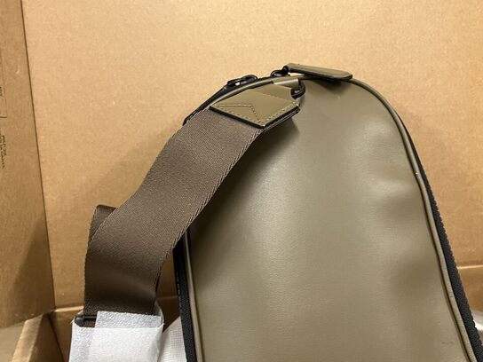 Sling taske MONTBLANC Extreme 3.0 Sling Bag Noisette MB220243