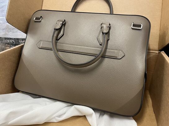 Dokumenttaske MONTBLANC Sartorial Thin Document Case Mastic MB198109