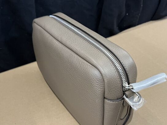 Crossbody taske MONTBLANC Grain Noisette MB220209