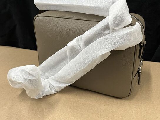 Messenger taske MONTBLANC Sartorial Messenger Mastic MB198129