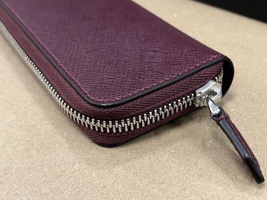 2-pen pouch zip MONTBLANC Sartorial Cassis MB199383