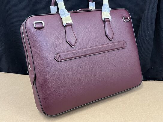 Dokumenttaske MONTBLANC Sartorial Thin Document Case Cassis MB199359