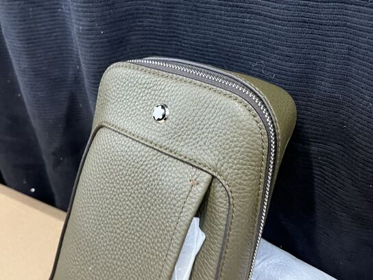 Taske MONTBLANC Grain on body Khaki MB220204