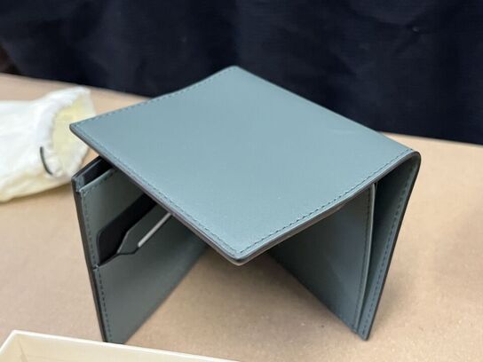 Pung MONTBLANC Soft thin wallet trio 4cc Pewter MB198147