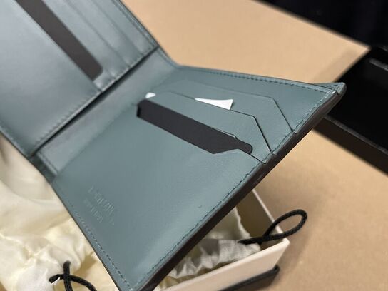 Pung MONTBLANC Wallet 8cc Pewter MB198191