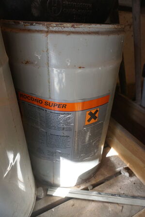 Parti kalk, olie, m.v.