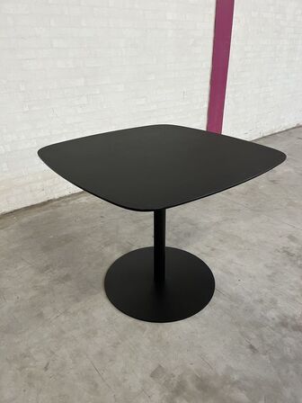 Spisebord 90x90 cm.