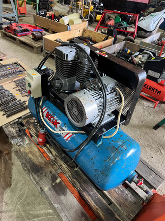 Kompressor KGK m. 4 hk motor