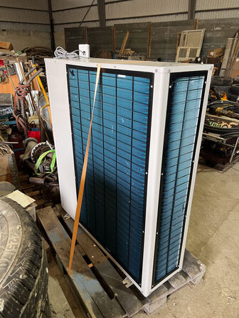 Luft/vand monoblock pumpe  NEW ENERGY NE-C6NZ-B2F 22kW